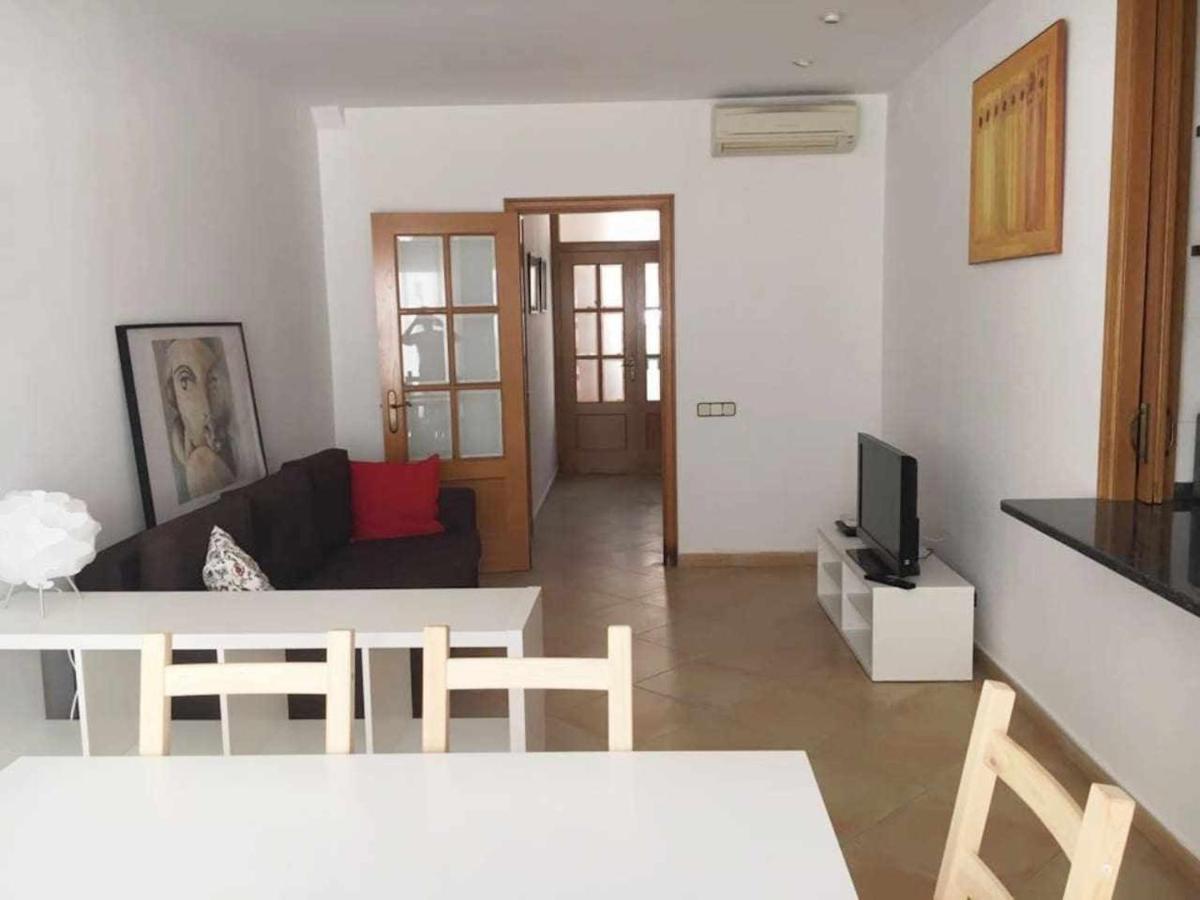 Nice And Quiet Flat In Premia De Mar Hutb Экстерьер фото
